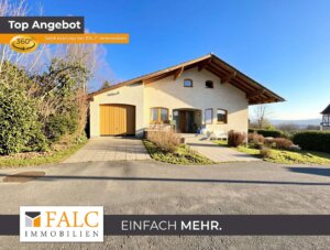 Exklusives Landhaus mit unvergleichlichem Ausblick und großem Grundstück